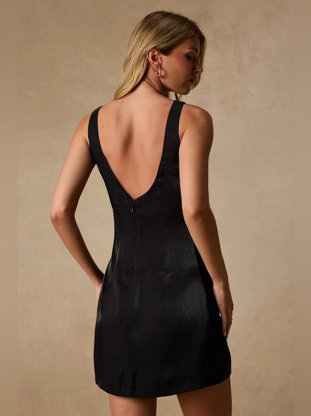 NWT!! Lulus black dress XS